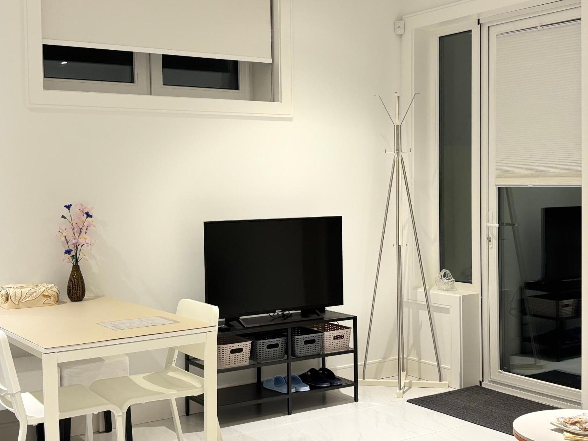 Cozy Family Suite In Vancouver Near Ubc Екстериор снимка